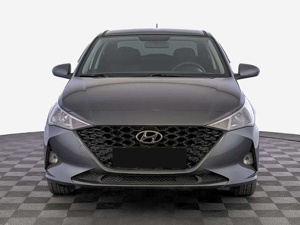 Hyundai Solaris с пробегом — 2021 год. Фото: #1