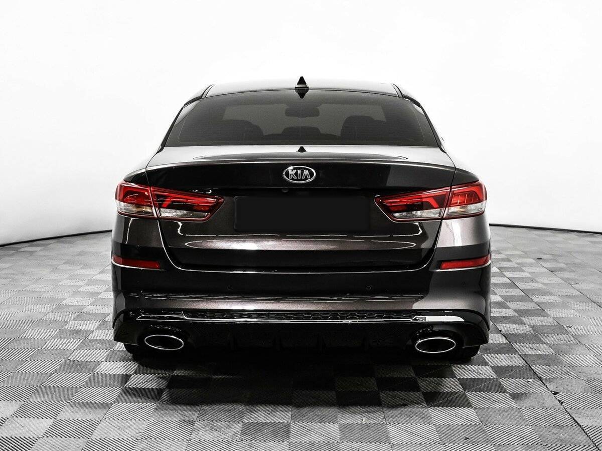 Kia Optima с пробегом — 2018 год. Фото: #5