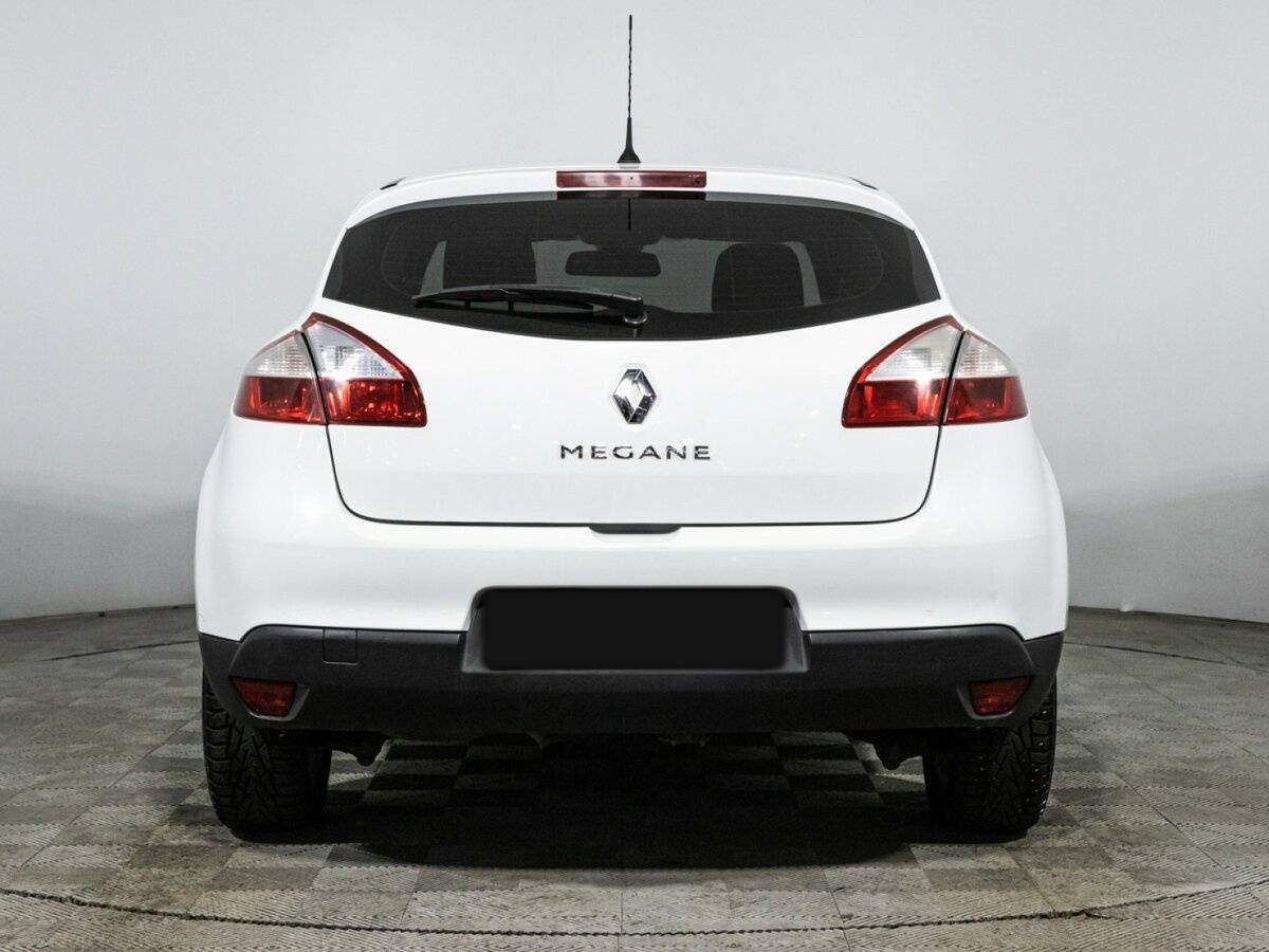 Renault Megane с пробегом — 2013 год. Фото: #5