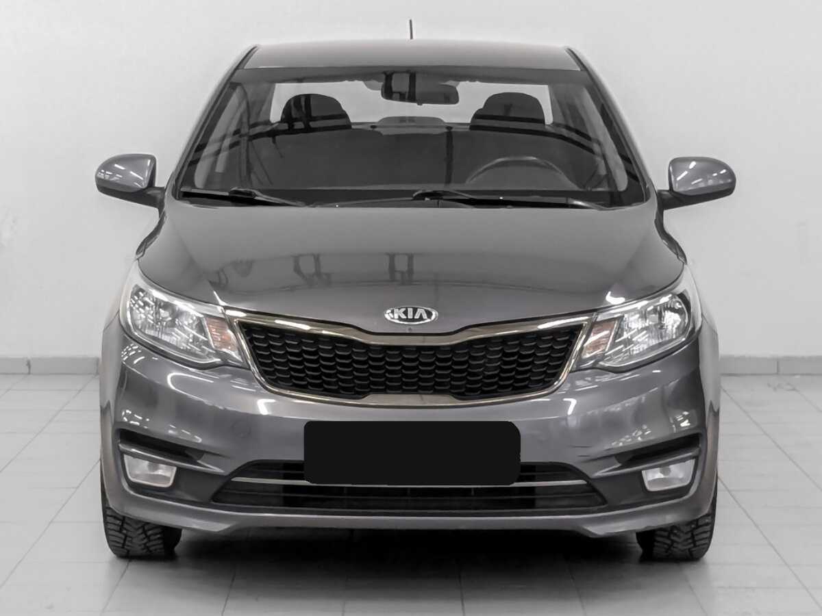 Kia Rio с пробегом — 2015 год. Фото: #1