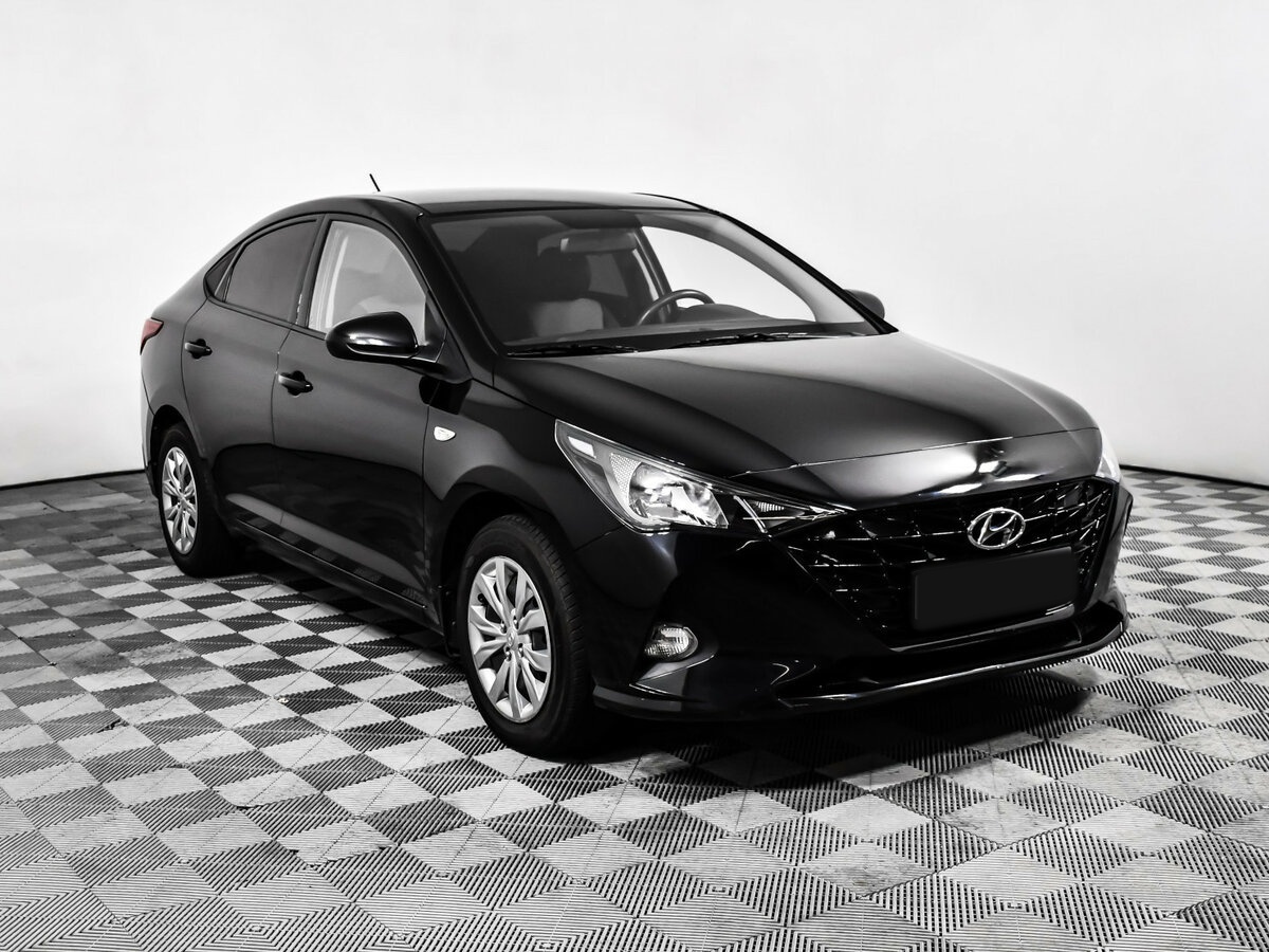 Hyundai Solaris с пробегом — 2021 год. Фото: #2