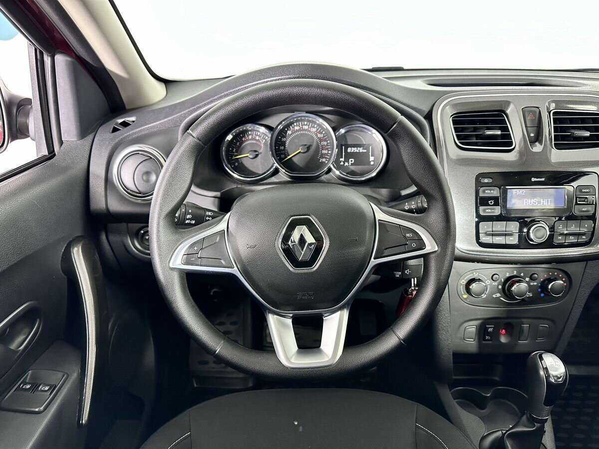 Renault Sandero с пробегом — 2019 год. Фото: #9