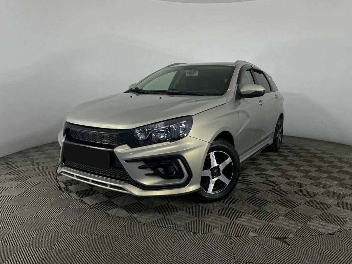 Lada (ВАЗ) Vesta с пробегом — 2018 год. Посмотреть фото