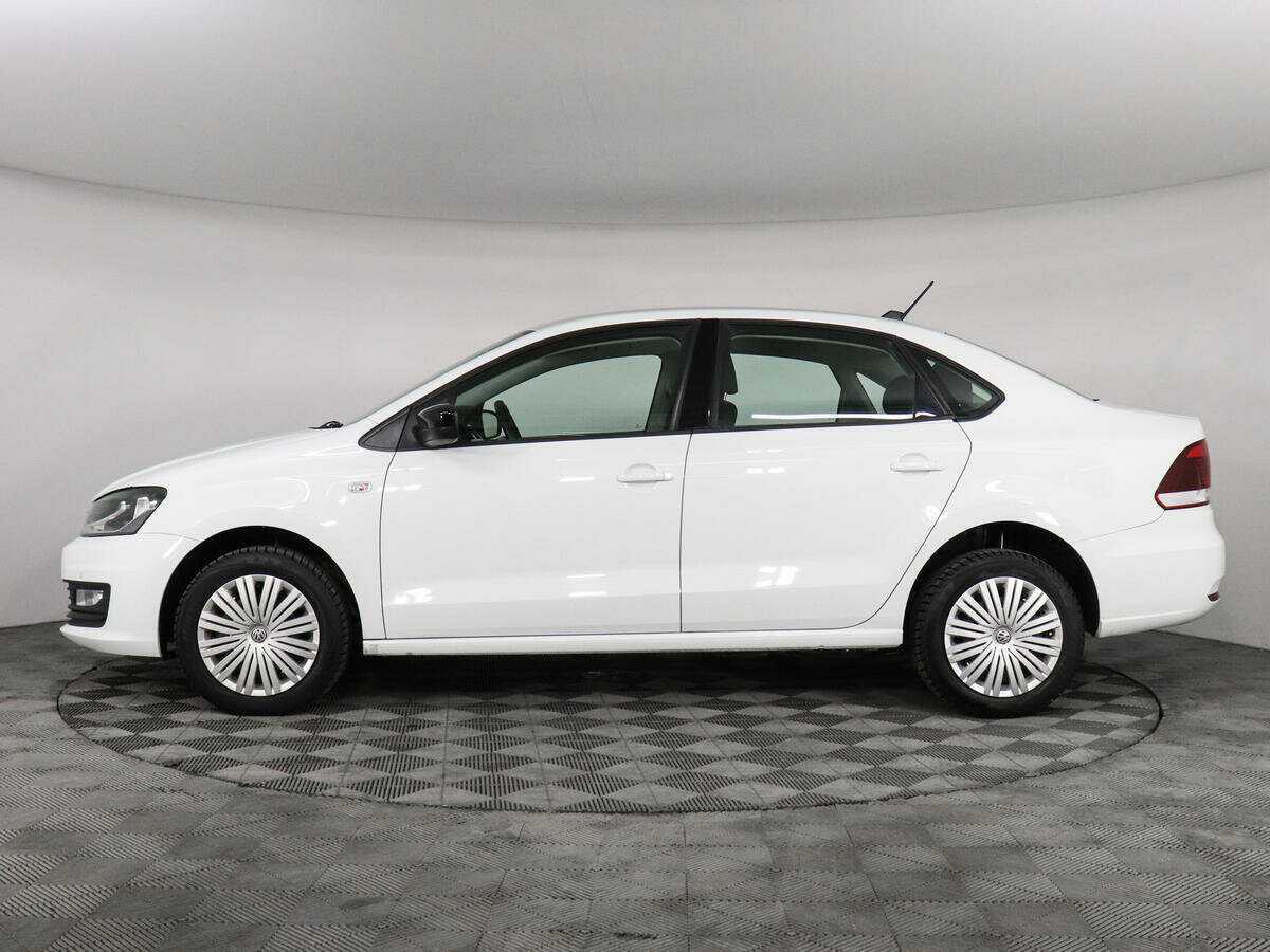 Volkswagen Polo с пробегом — 2020 год. Фото: #7