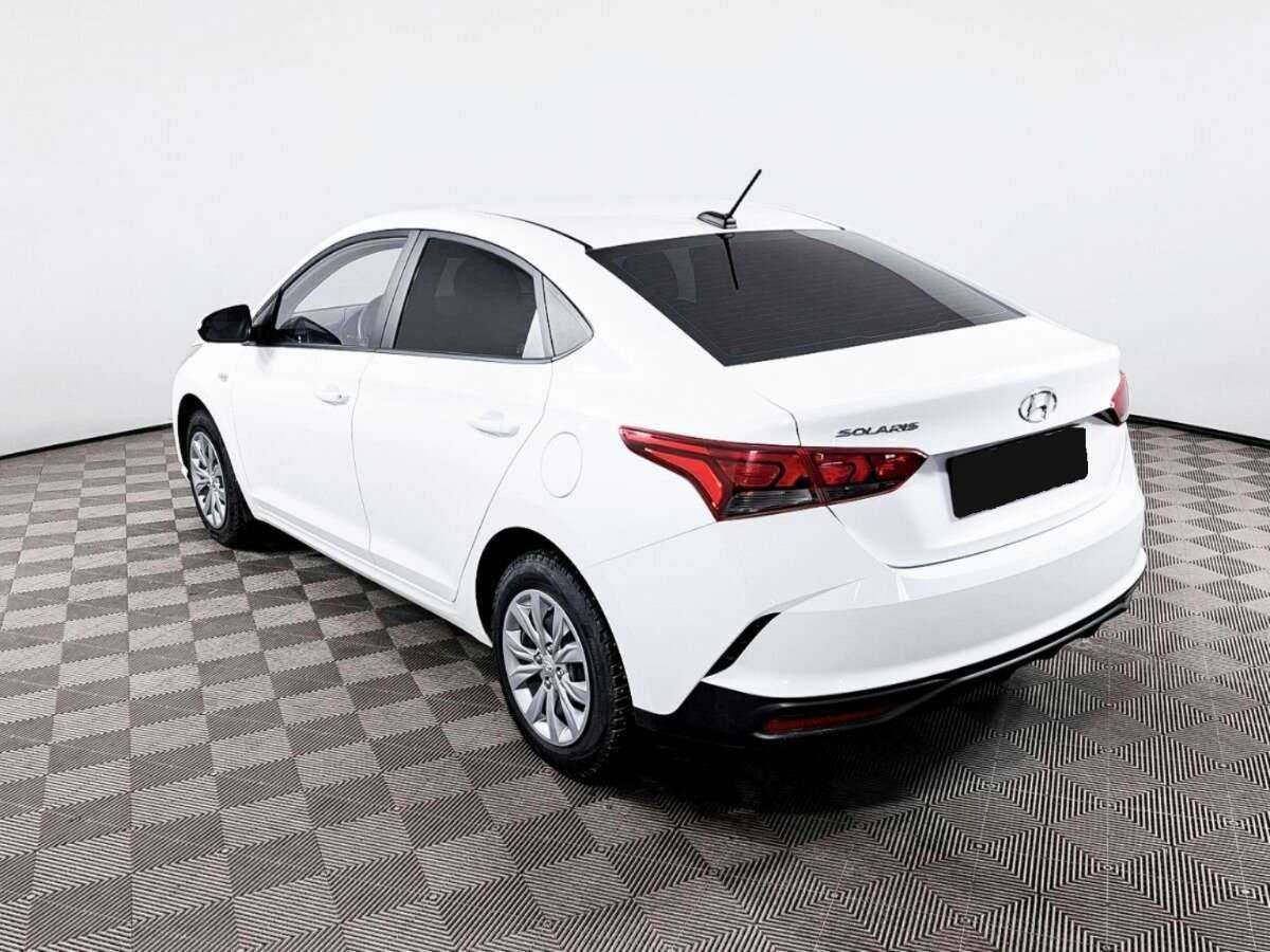 Hyundai Solaris с пробегом — 2021 год. Фото: #6