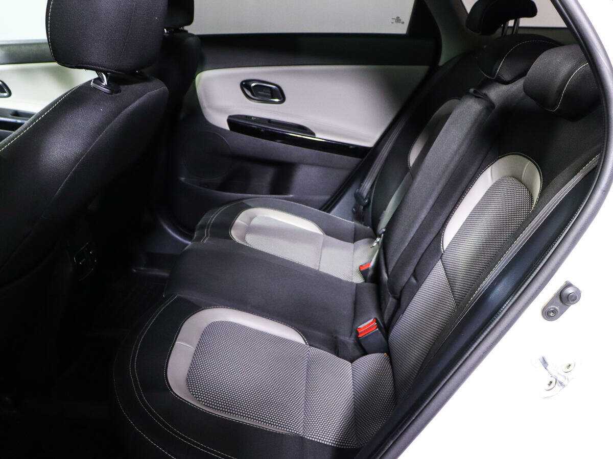 Kia Ceed с пробегом — 2018 год. Фото: #7