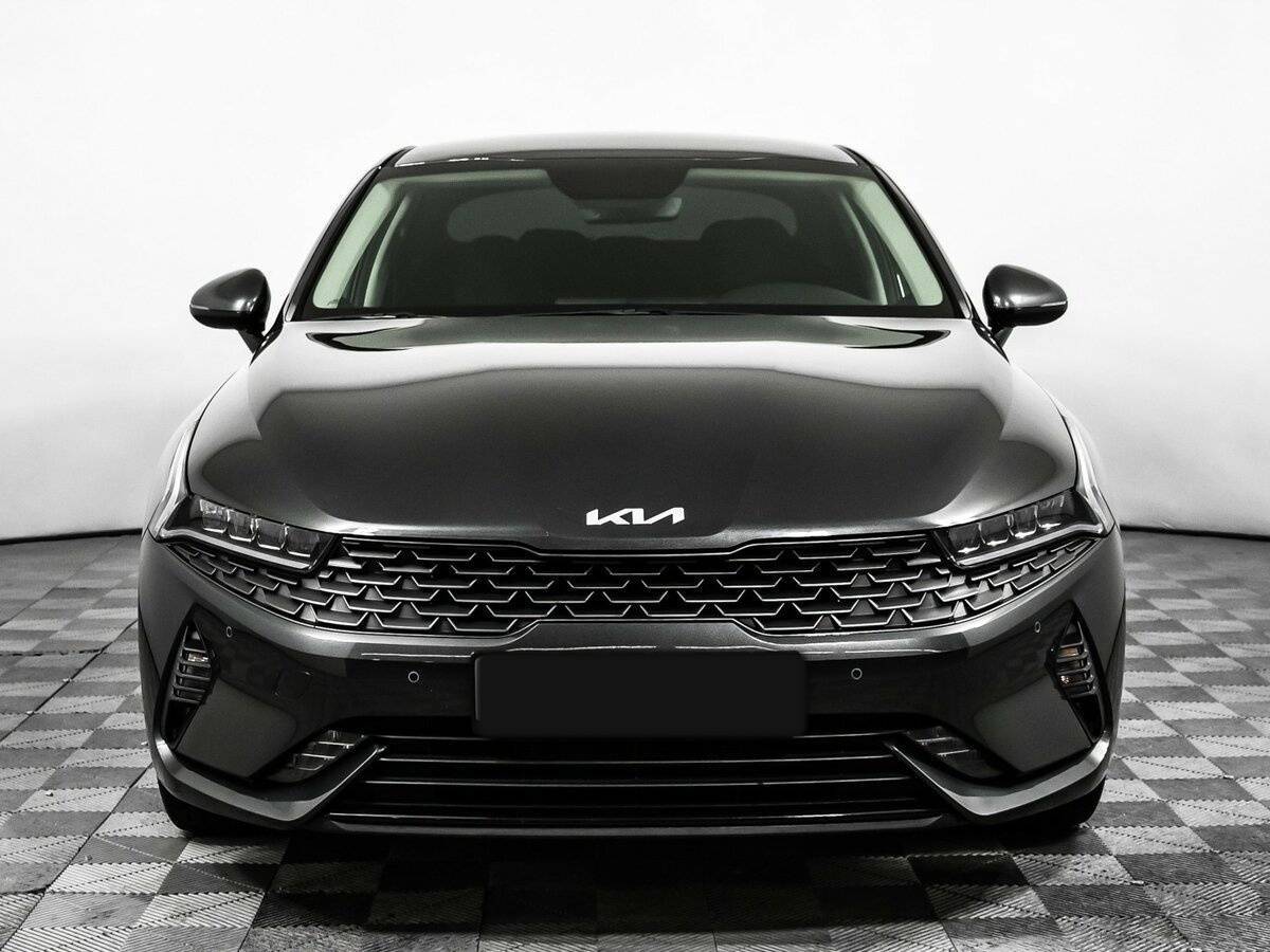 Kia K5 с пробегом — 2023 год. Фото: #1