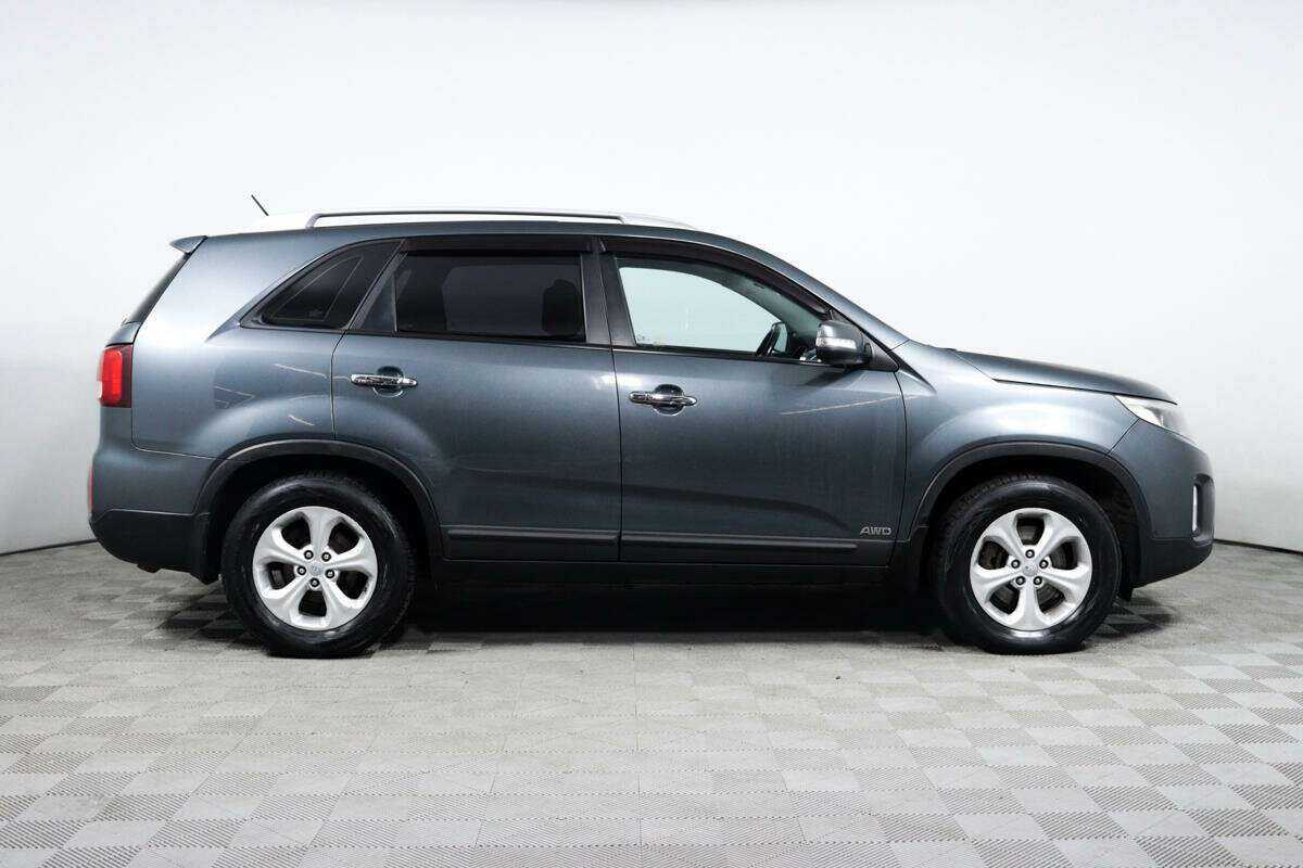 Kia Sorento с пробегом — 2013 год. Фото: #3