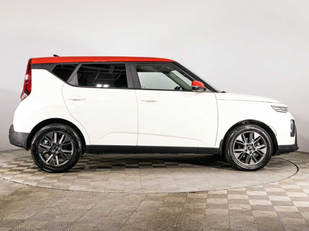 Kia Soul с пробегом — 2021 год. Фото: #3