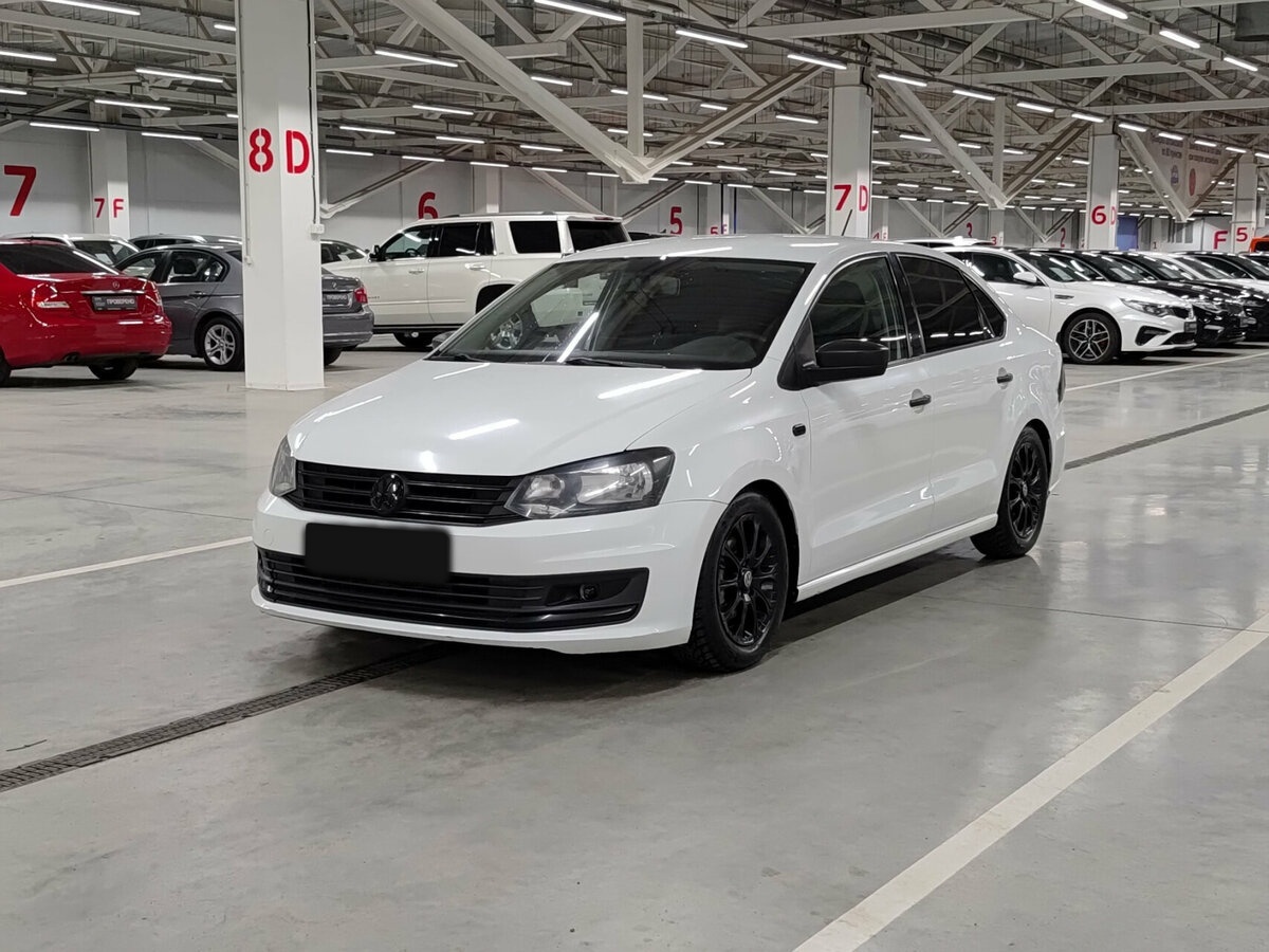 Volkswagen Polo с пробегом — 2017 год. Фото: #0