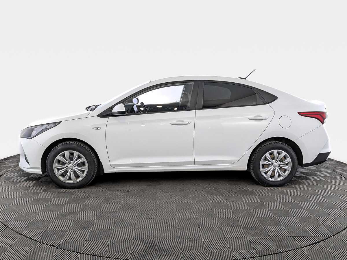 Hyundai Solaris с пробегом — 2020 год. Фото: #7