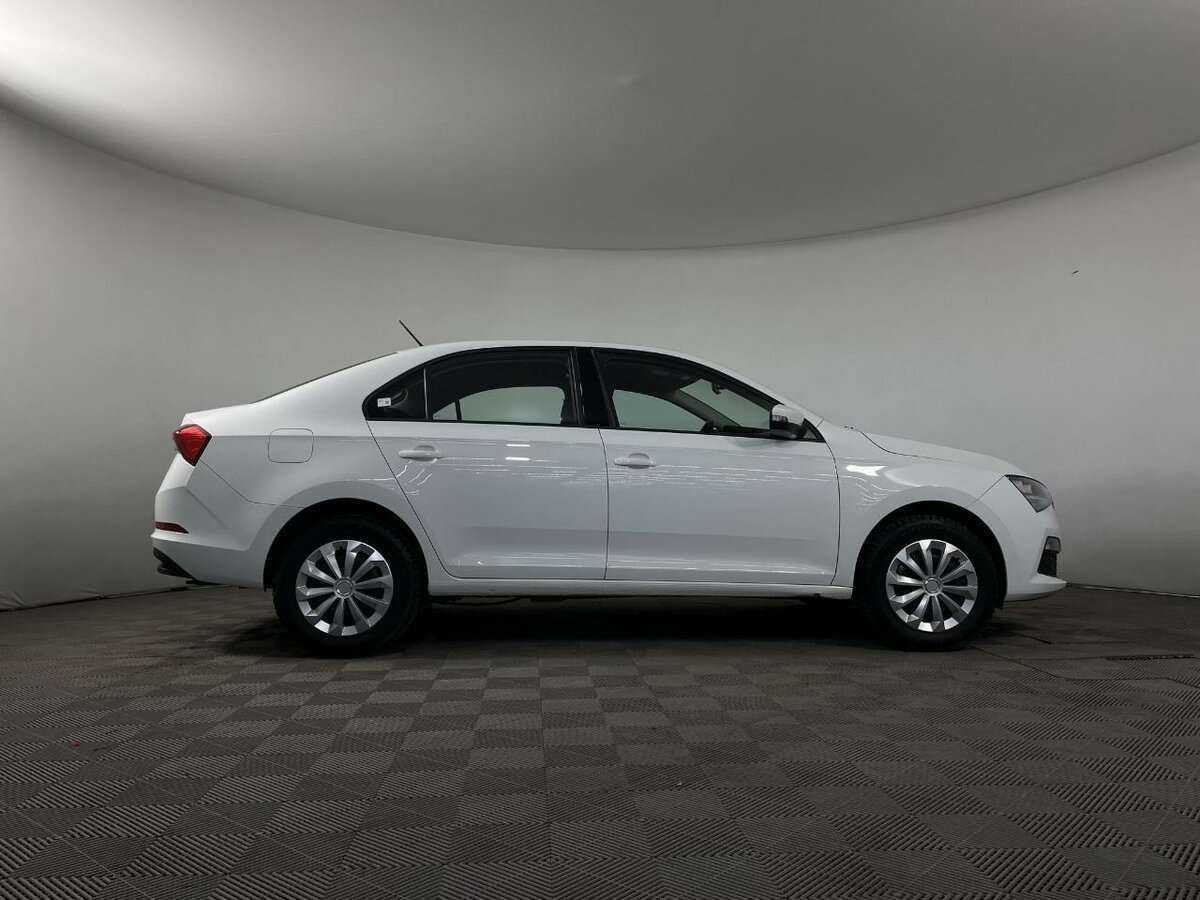 Skoda Rapid с пробегом — 2020 год. Фото: #3