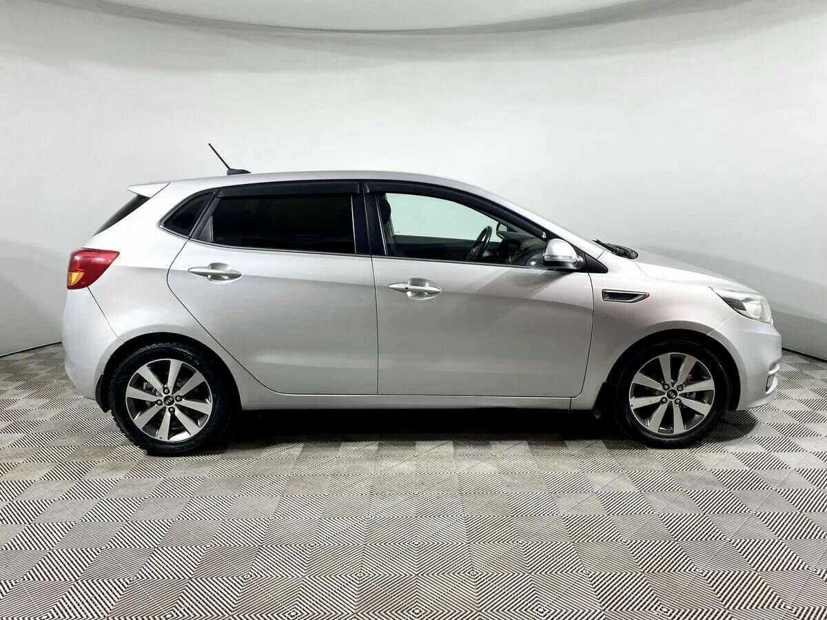 Kia Rio с пробегом — 2017 год. Фото: #3