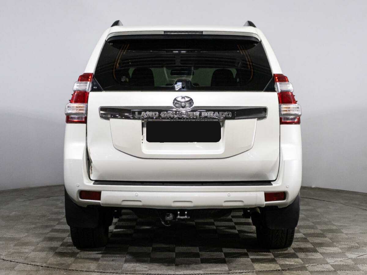Toyota Land Cruiser Prado с пробегом — 2014 год. Фото: #4