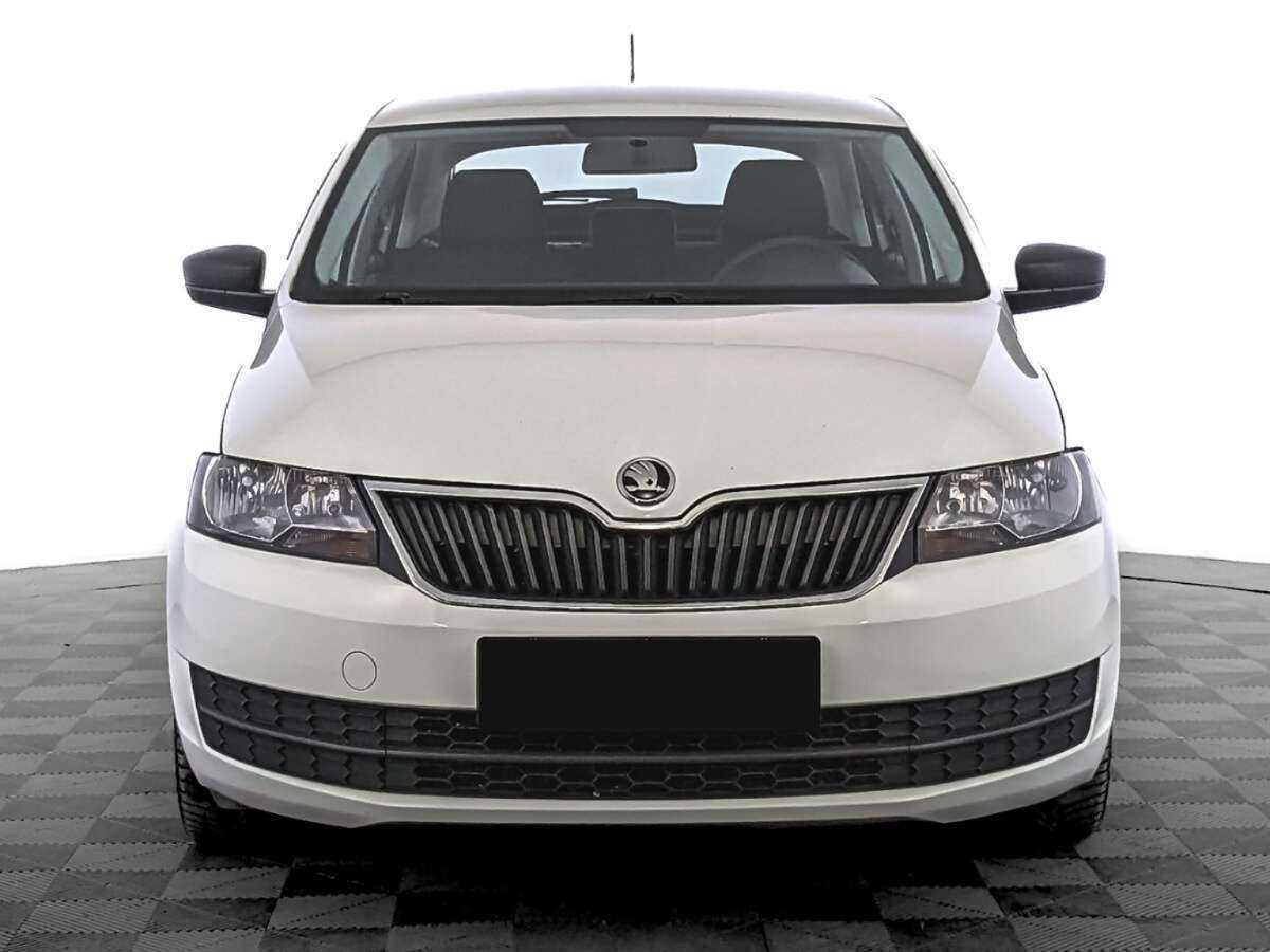 Skoda Rapid с пробегом — 2017 год. Фото: #1
