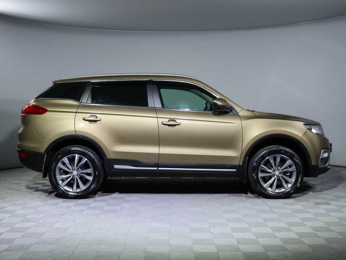 Geely Atlas с пробегом — 2021 год. Фото: #3