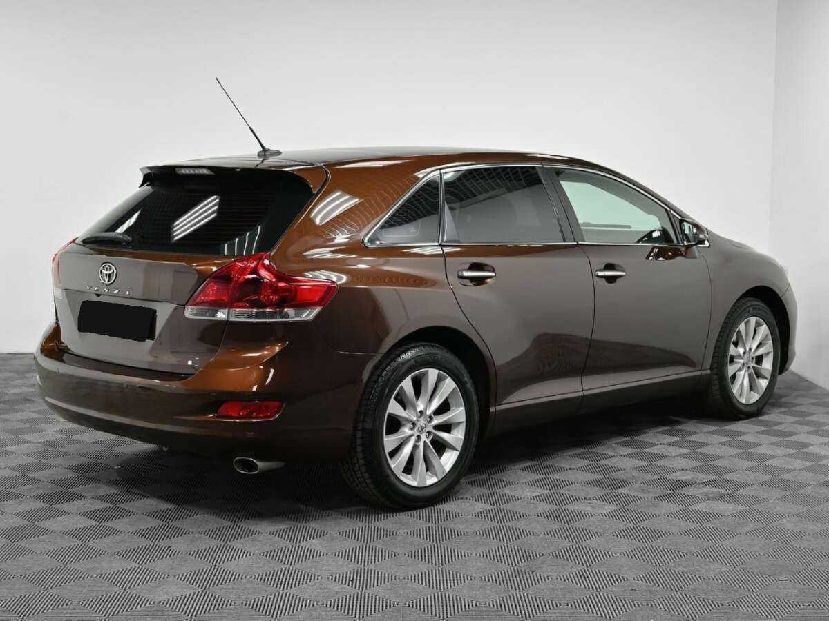 Toyota Venza с пробегом — 2014 год. Фото: #1