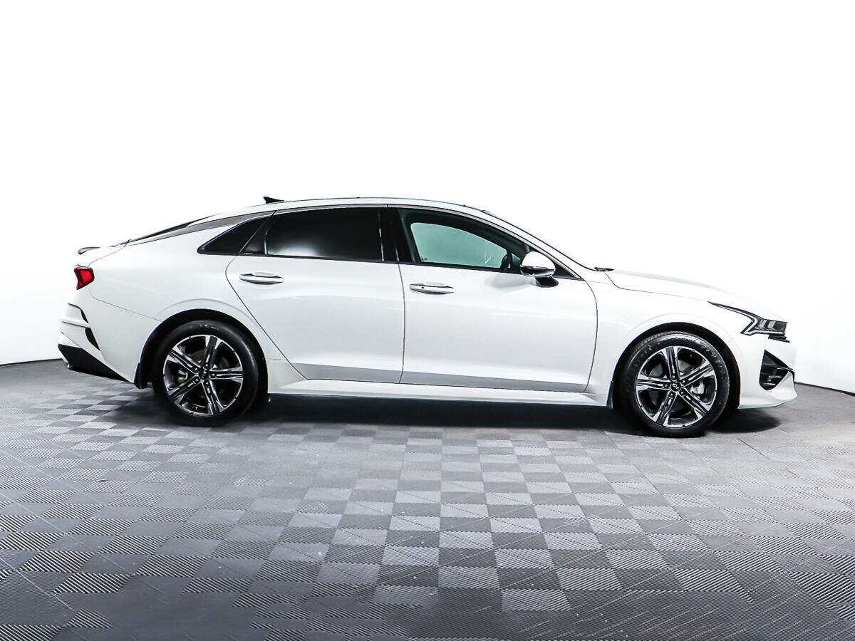 Kia K5 с пробегом — 2020 год. Фото: #3