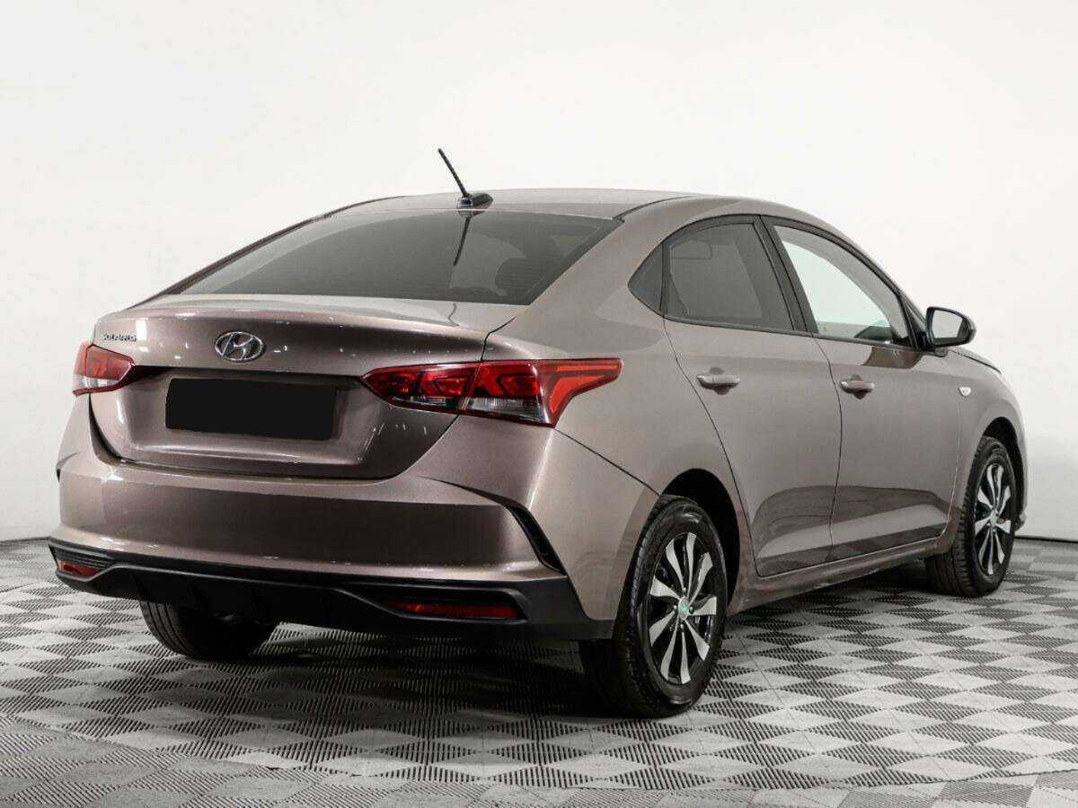 Hyundai Solaris с пробегом — 2020 год. Фото: #4