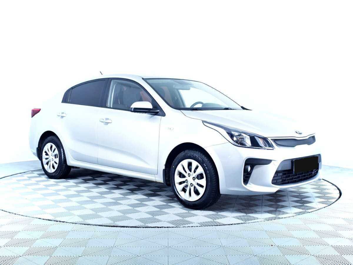 Kia Rio с пробегом — 2017 год. Фото: #2