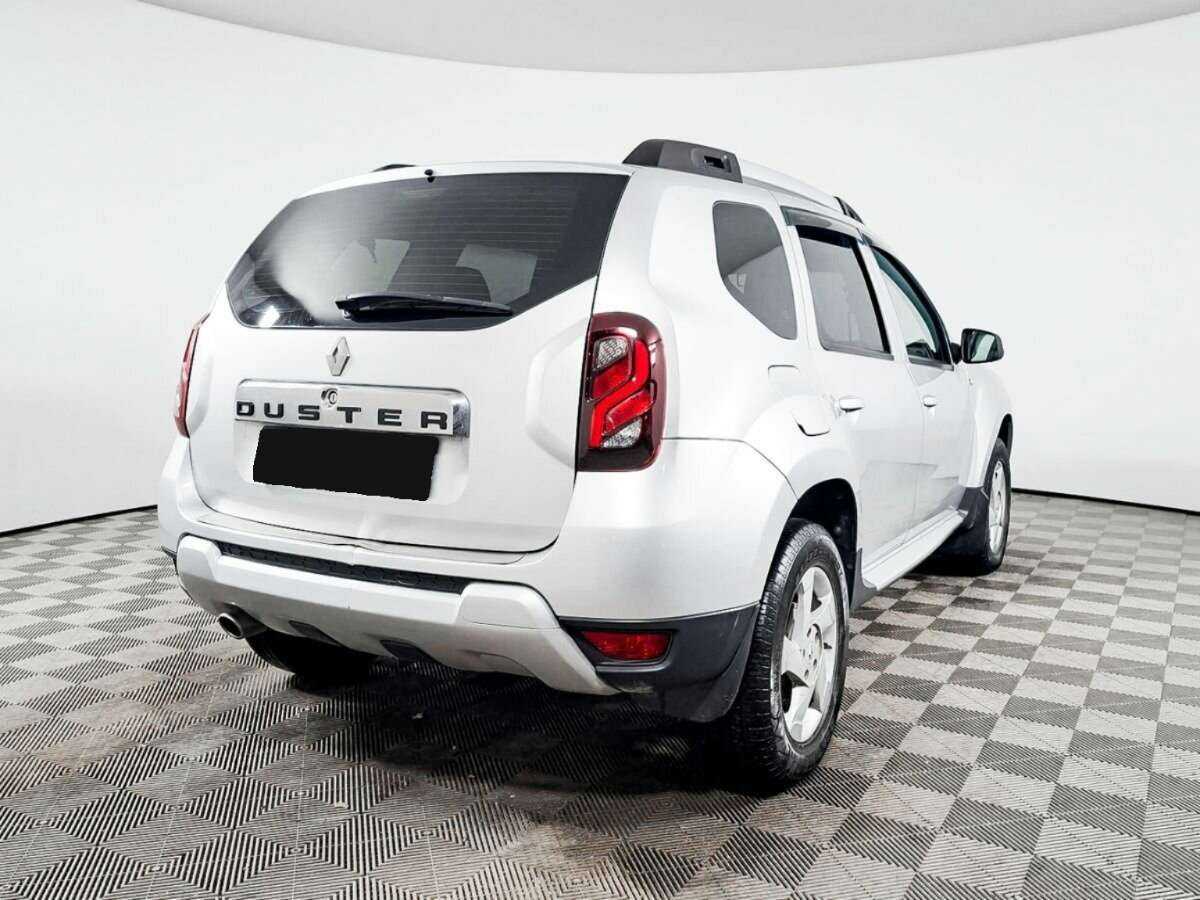 Renault Duster с пробегом — 2016 год. Фото: #4