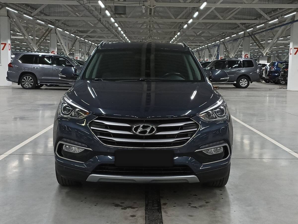 Hyundai Santa Fe с пробегом — 2015 год. Фото: #1