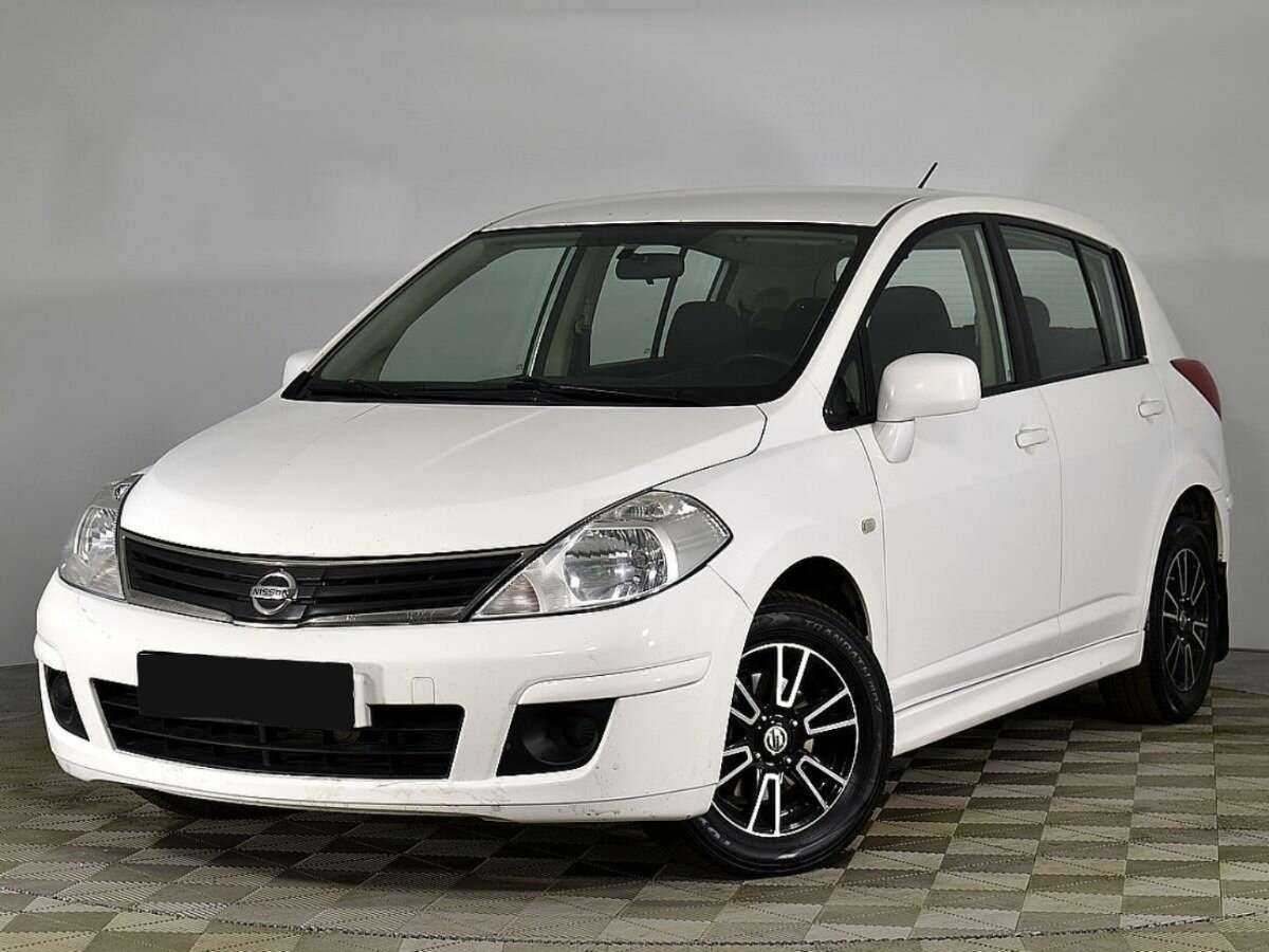 Nissan Tiida с пробегом — 2013 год. Посмотреть фото