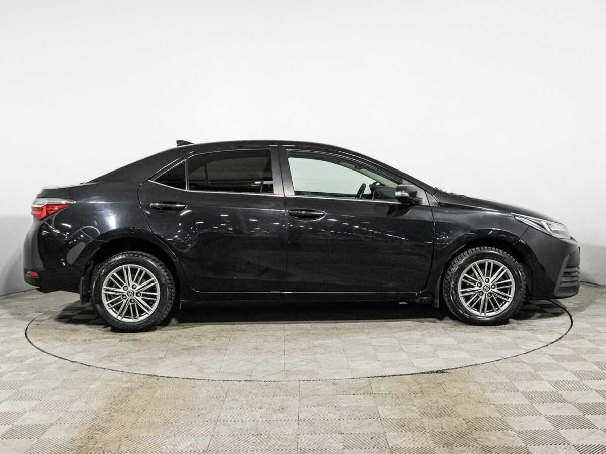 Toyota Corolla с пробегом — 2018 год. Фото: #3