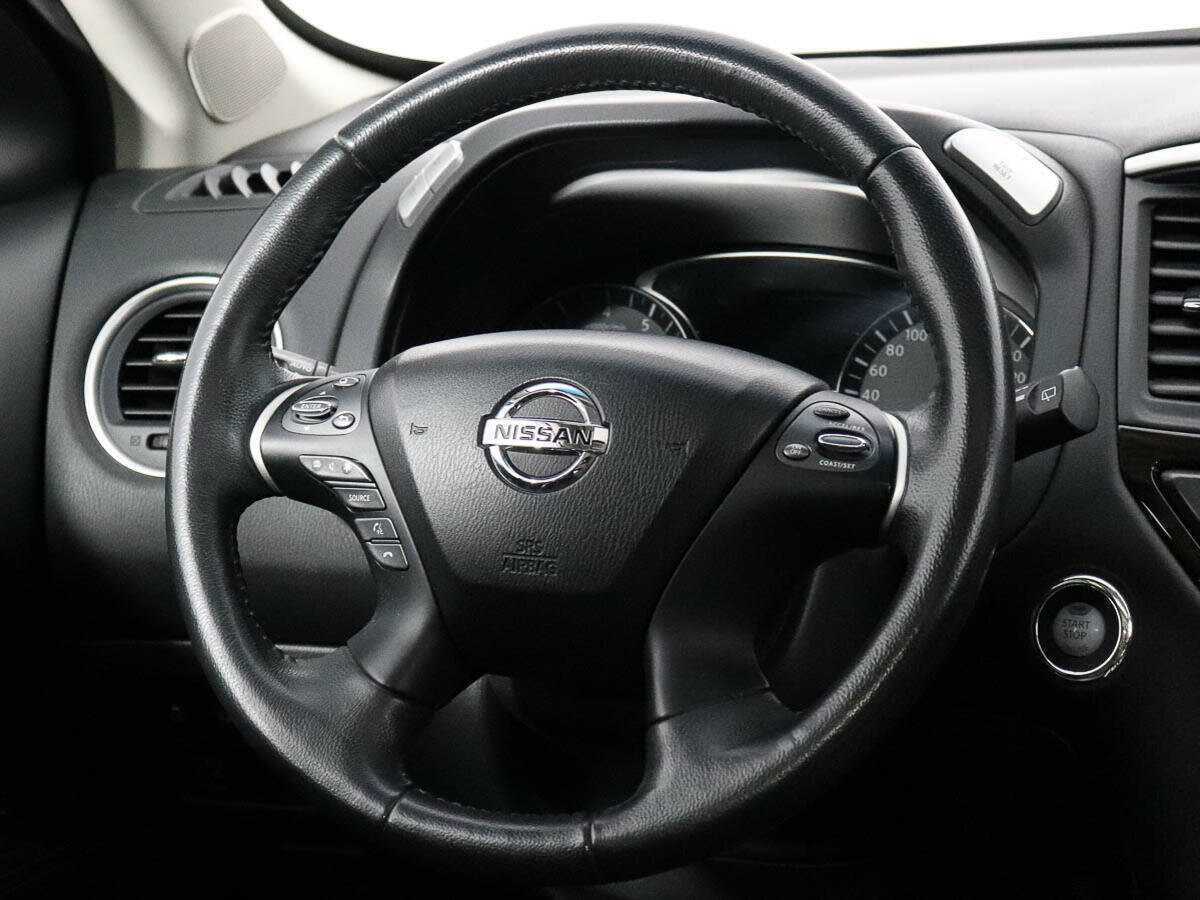 Nissan Pathfinder с пробегом — 2015 год. Фото: #17