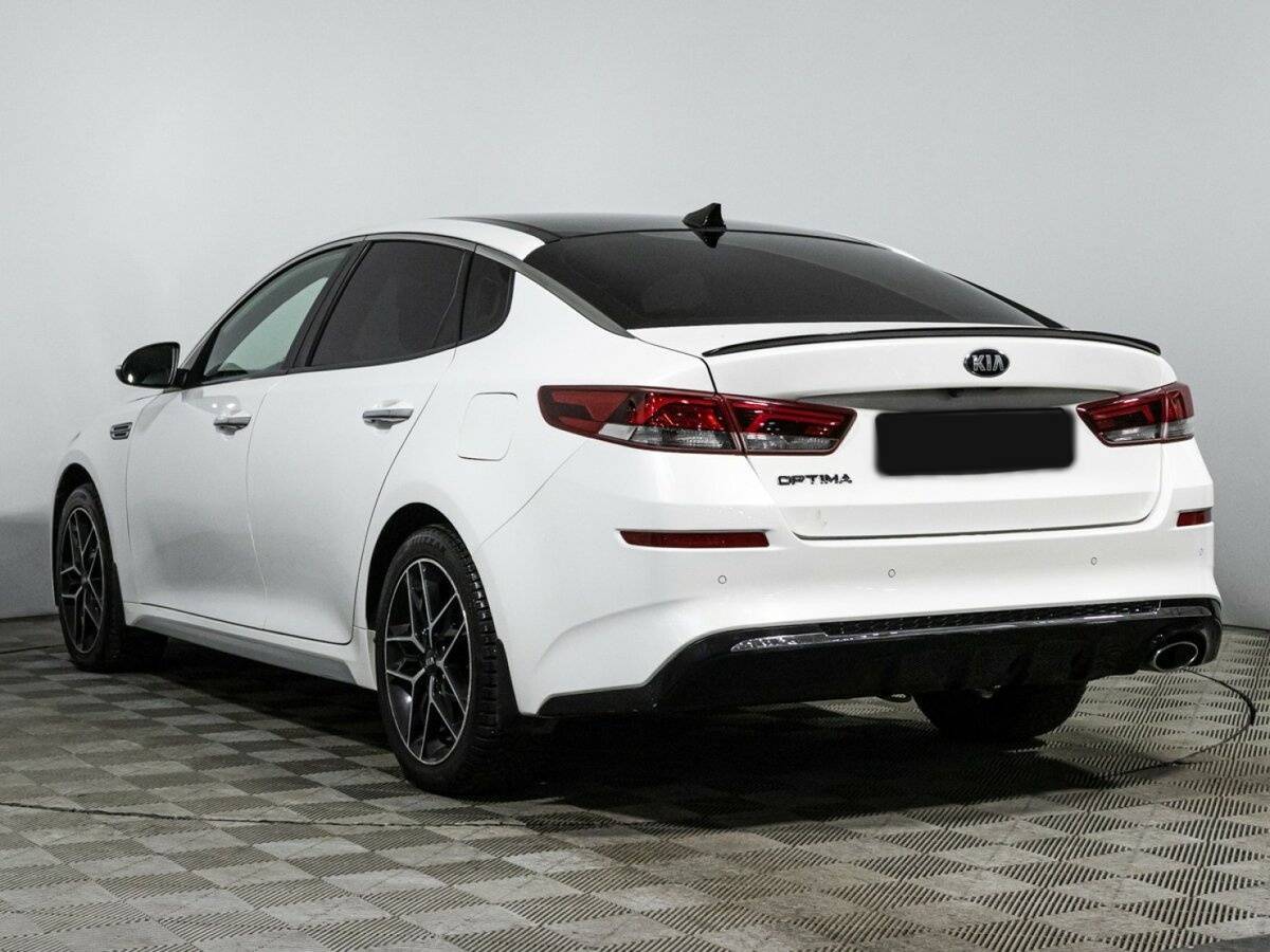 Kia Optima с пробегом — 2019 год. Фото: #6