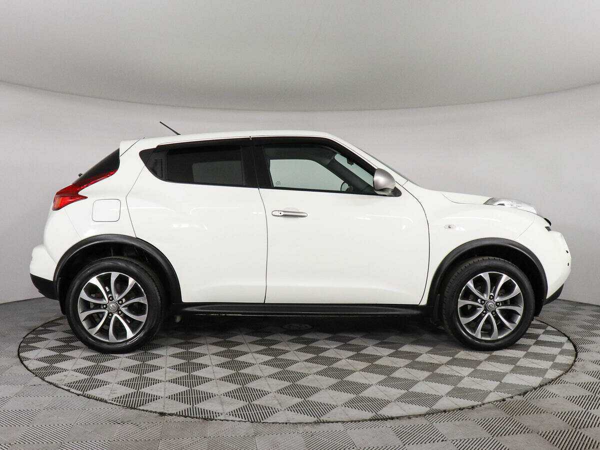 Nissan Juke с пробегом — 2012 год. Фото: #3