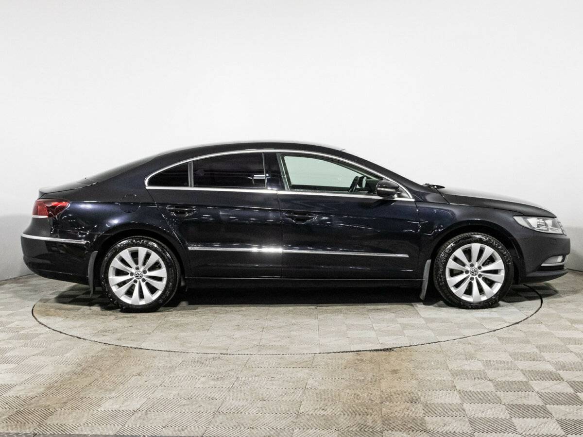 Volkswagen Passat CC с пробегом — 2012 год. Фото: #3