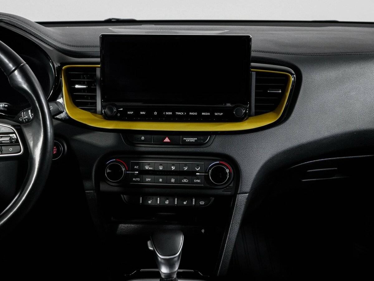 Kia XCeed с пробегом — 2021 год. Фото: #12