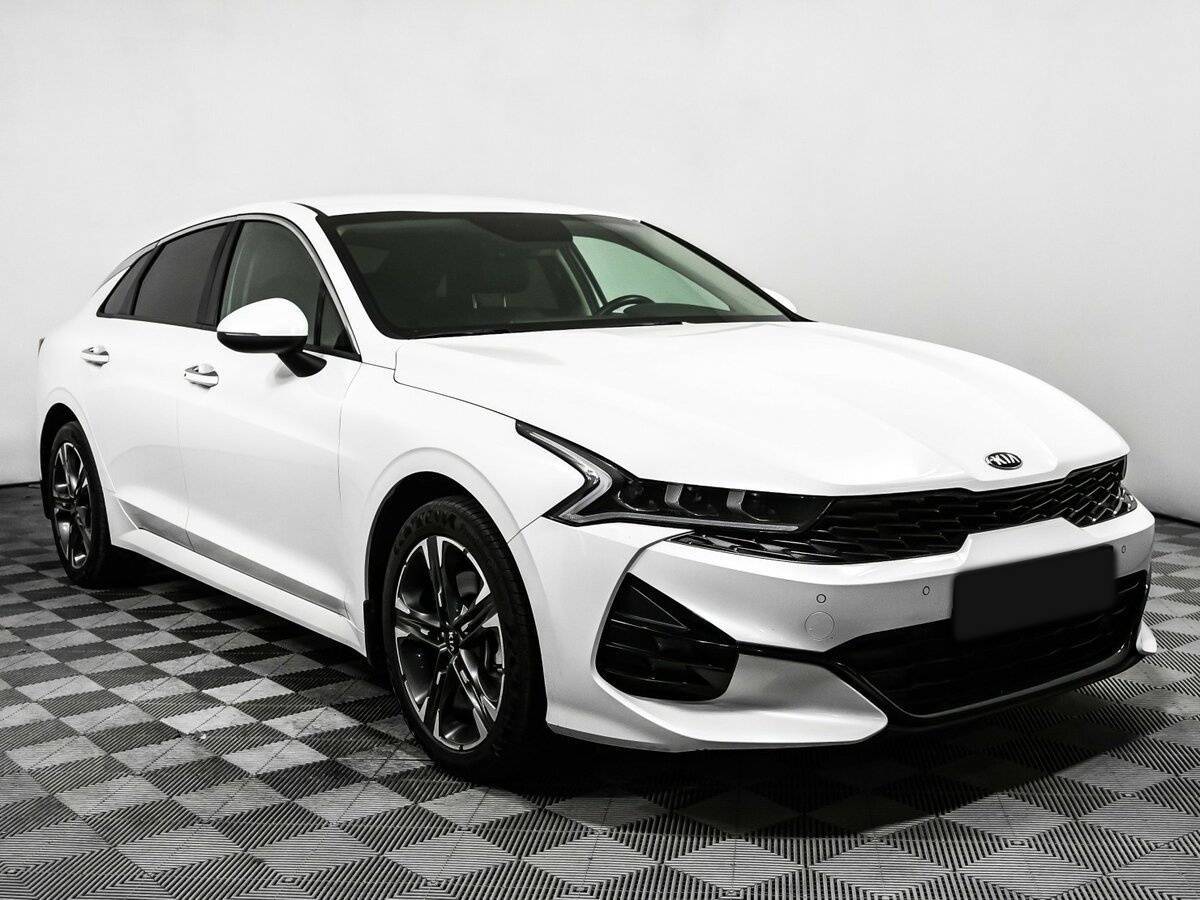Kia K5 с пробегом — 2020 год. Фото: #2