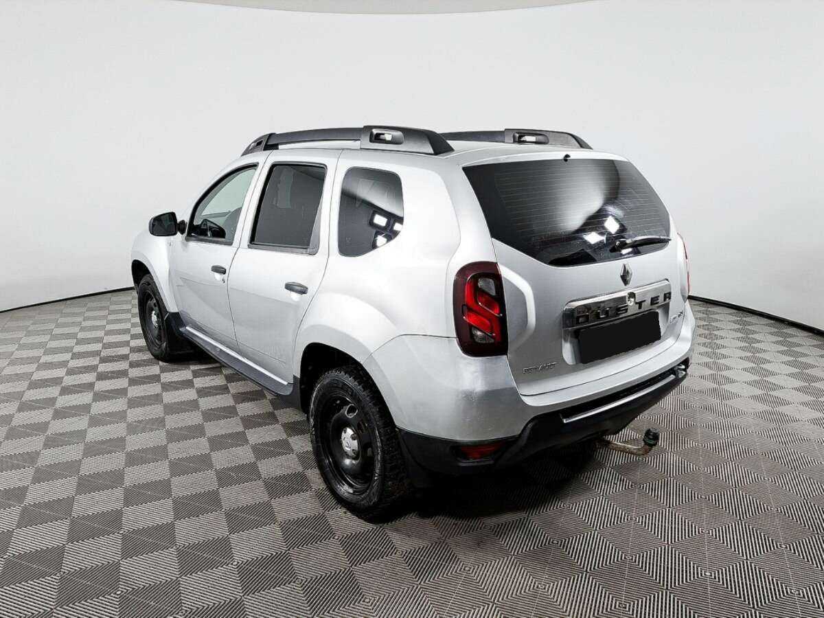 Renault Duster с пробегом — 2016 год. Фото: #5