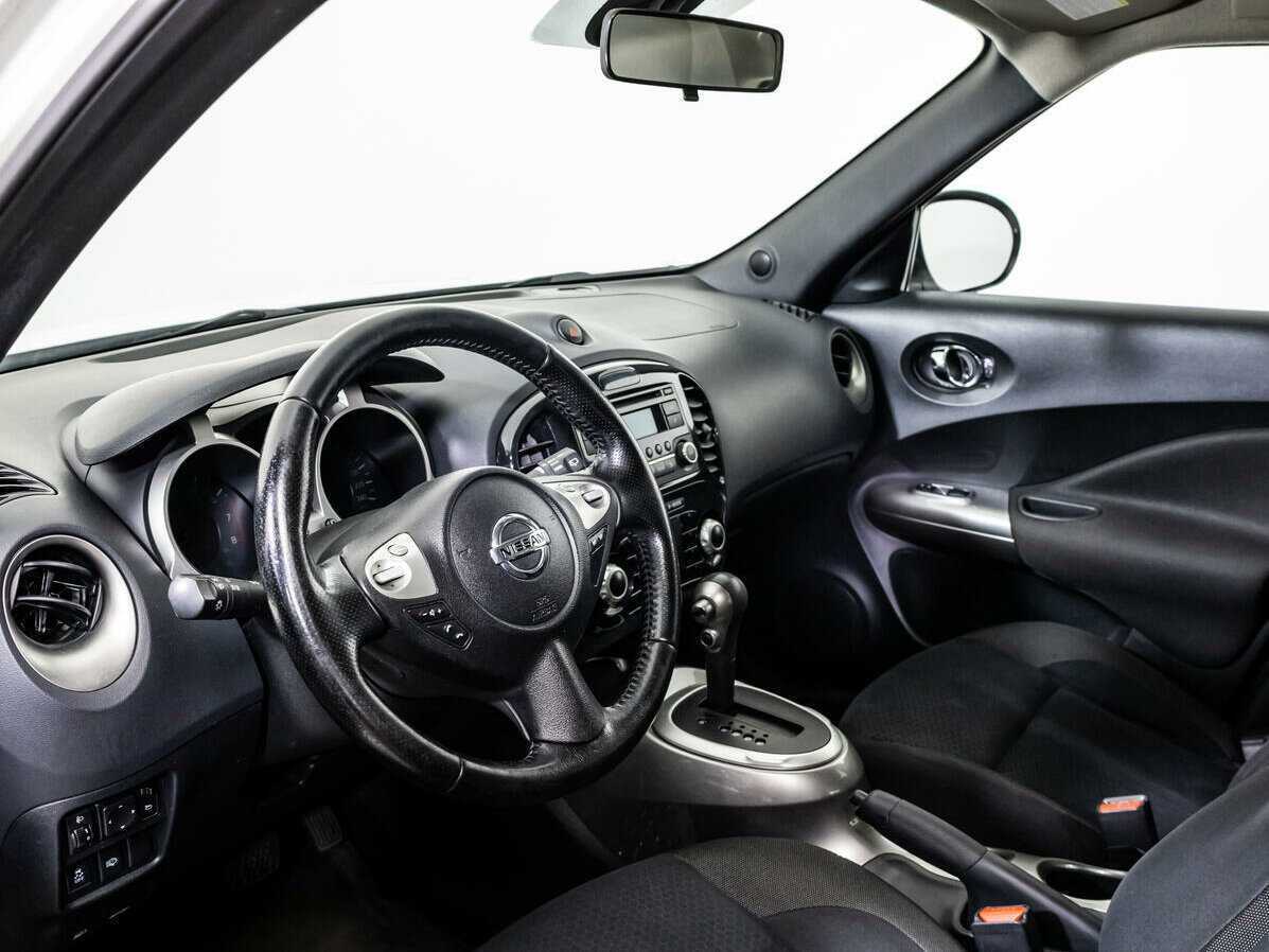 Nissan Juke с пробегом — 2012 год. Фото: #10