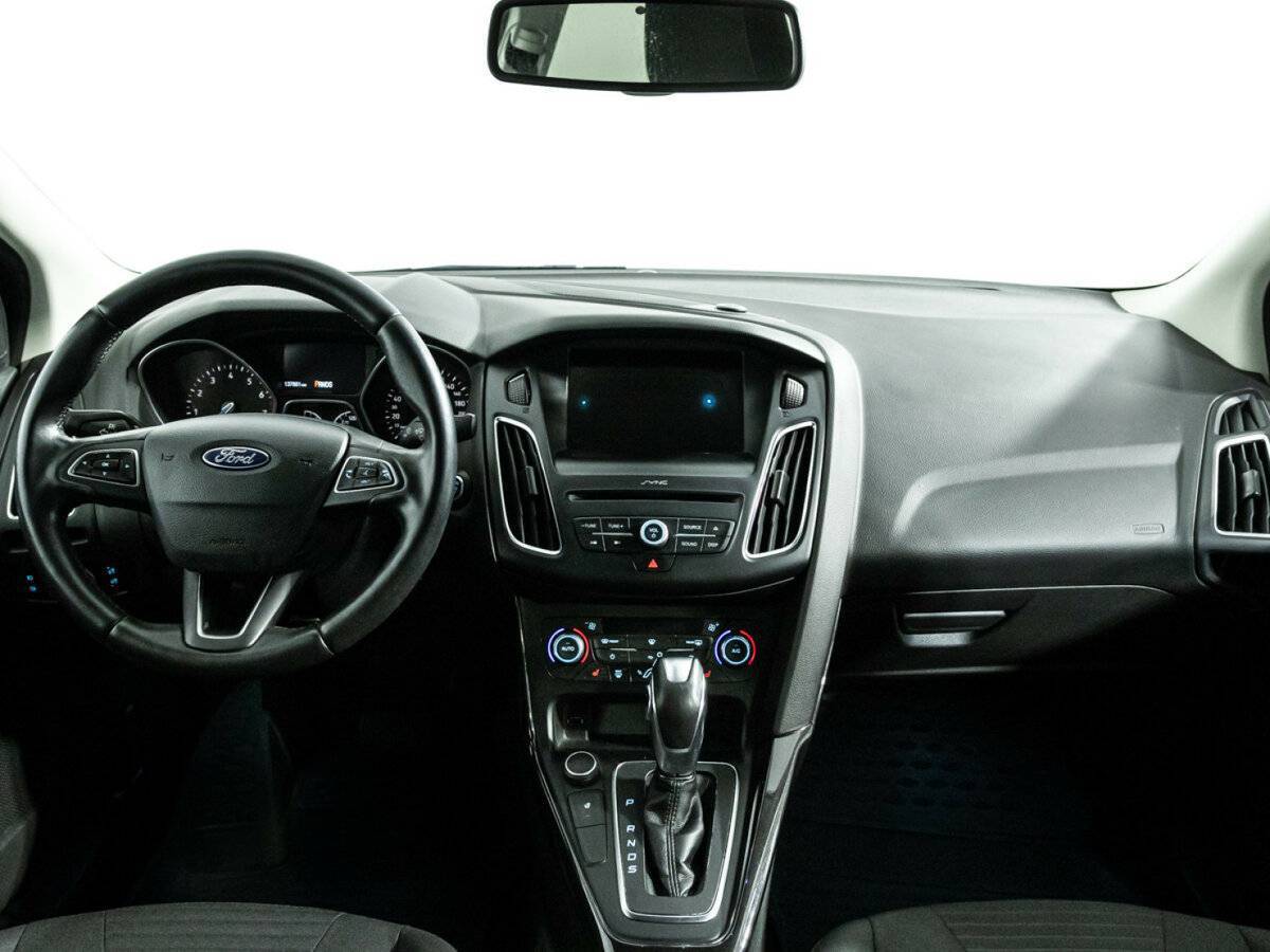 Ford Focus с пробегом — 2017 год. Фото: #12