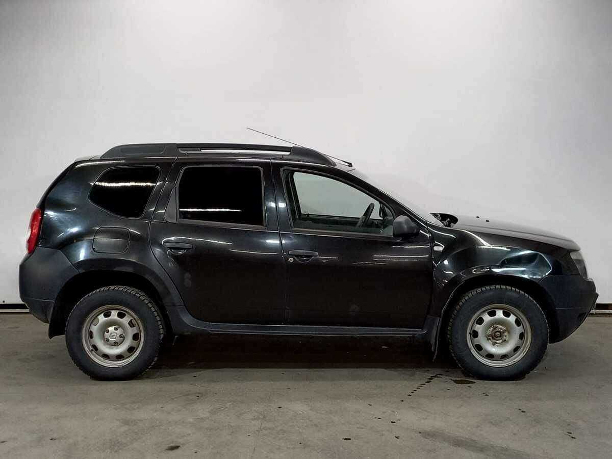 Renault Duster с пробегом — 2014 год. Фото: #3