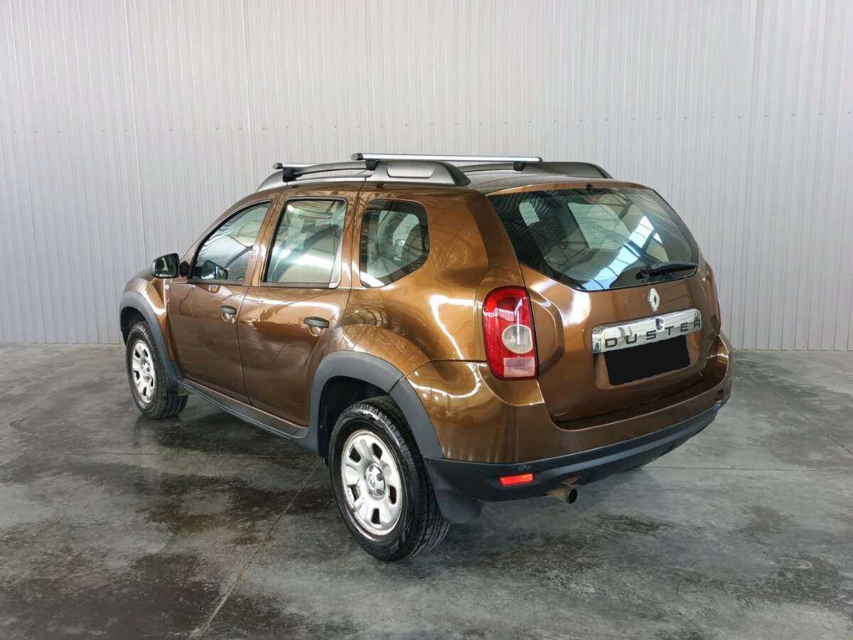 Renault Duster с пробегом — 2012 год. Фото: #6