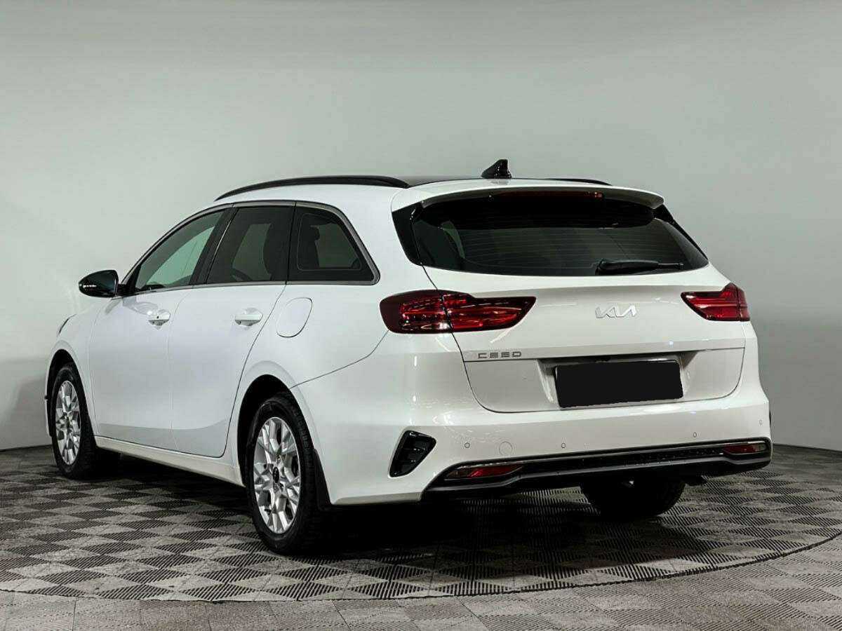 Kia Ceed с пробегом — 2021 год. Фото: #5