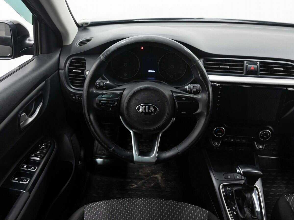 Kia Rio с пробегом — 2017 год. Фото: #14