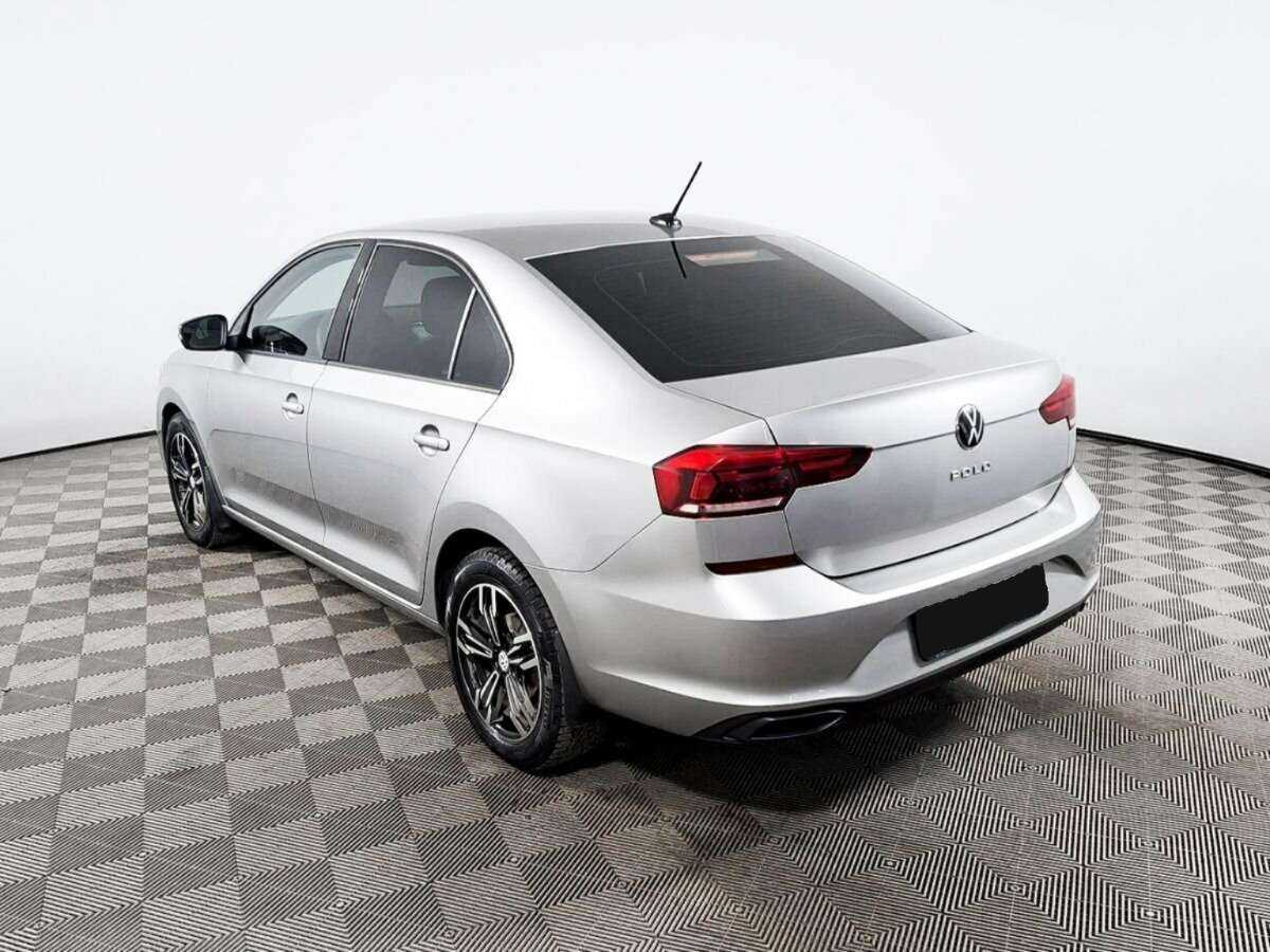Volkswagen Polo с пробегом — 2020 год. Фото: #6