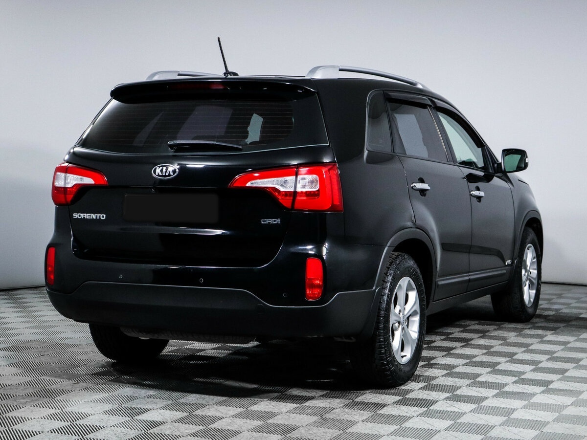 Kia Sorento с пробегом — 2013 год. Фото: #4