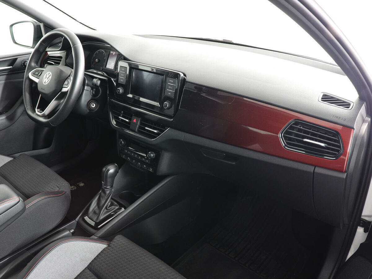 Volkswagen Polo с пробегом — 2021 год. Фото: #9