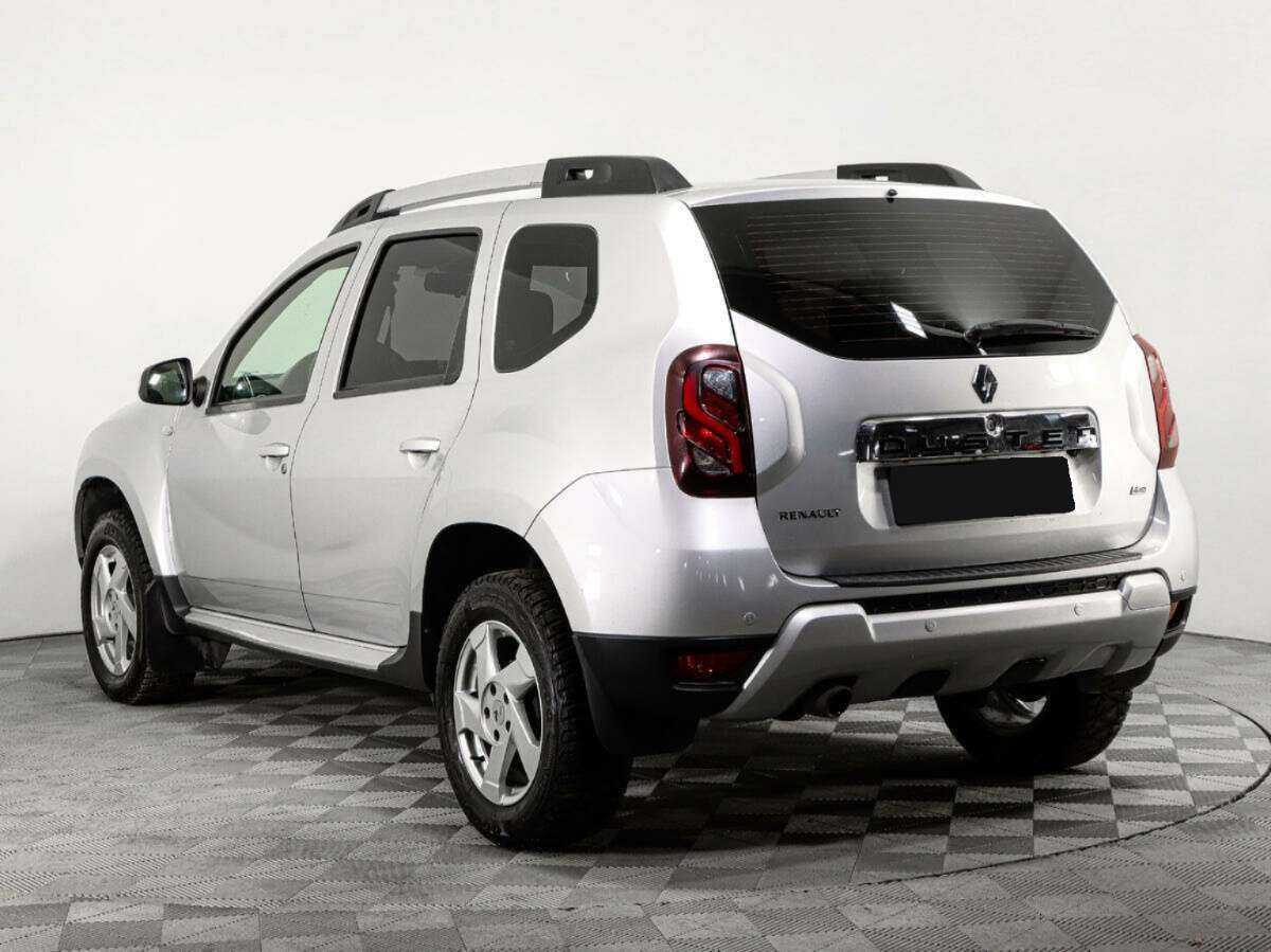 Renault Duster с пробегом — 2017 год. Фото: #6