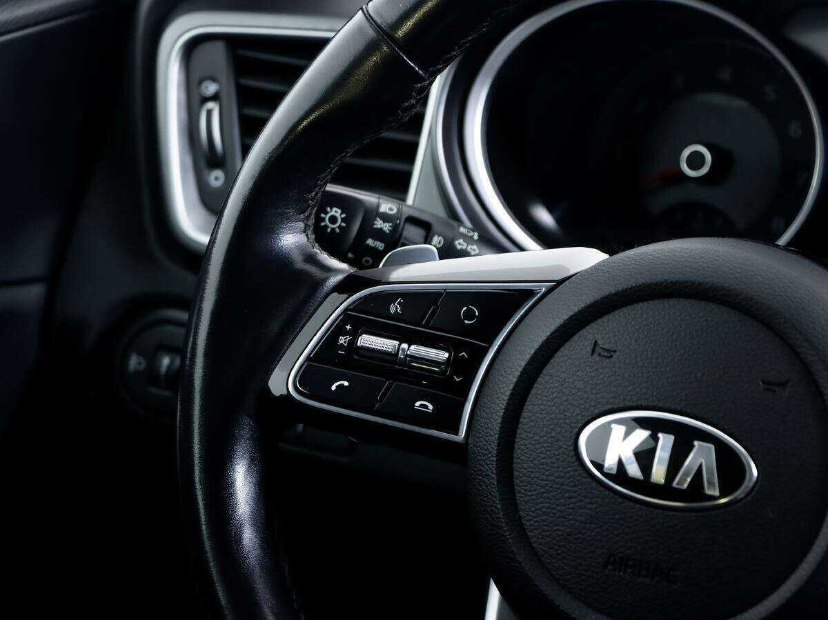 Kia Ceed с пробегом — 2018 год. Фото: #13