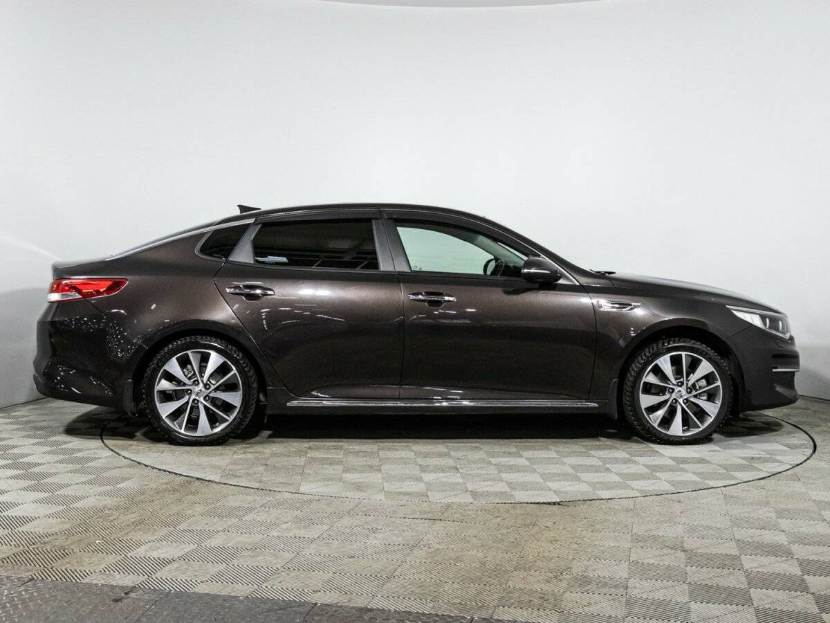 Kia Optima с пробегом — 2017 год. Фото: #3