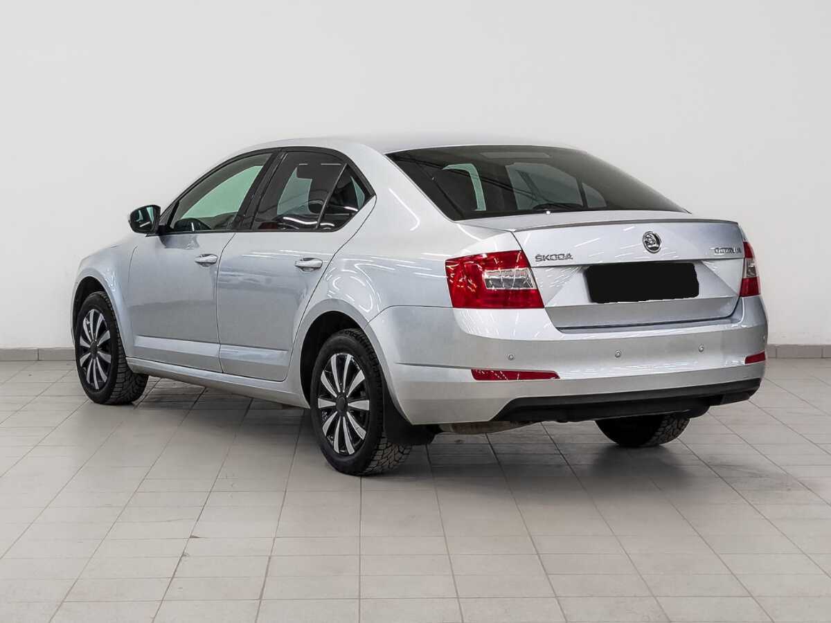 Skoda Octavia с пробегом — 2016 год. Фото: #6