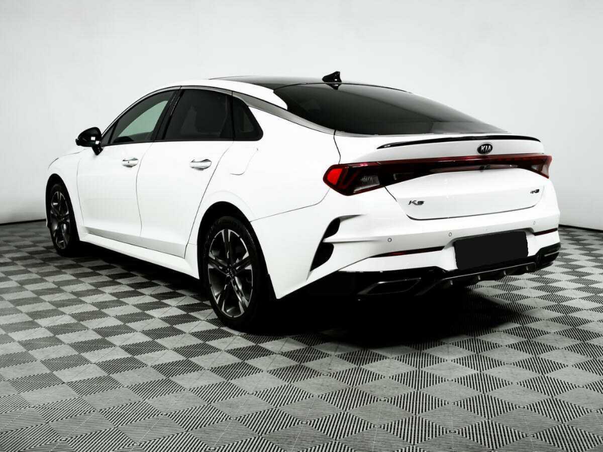 Kia K5 с пробегом — 2021 год. Фото: #6