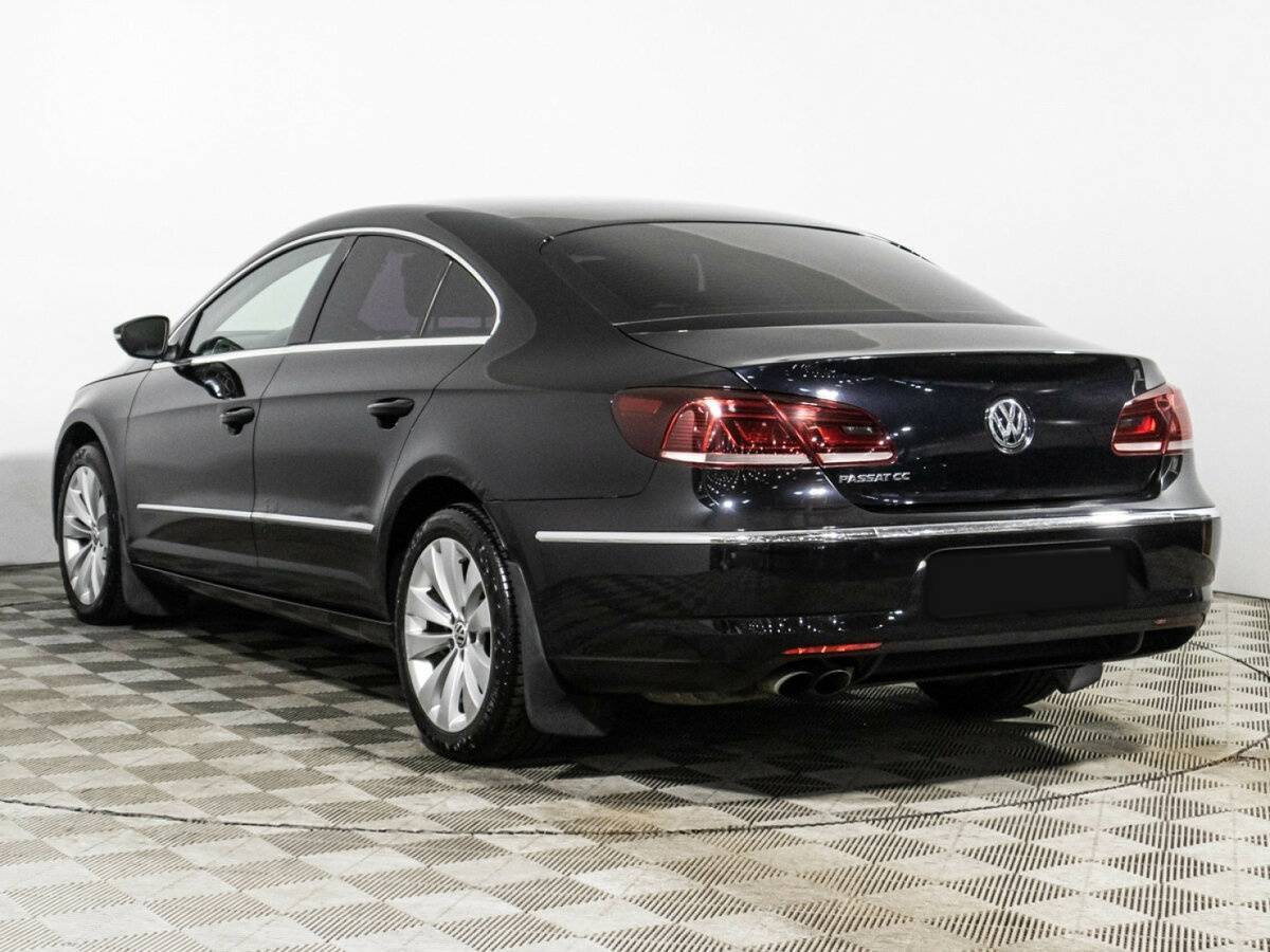 Volkswagen Passat CC с пробегом — 2012 год. Фото: #6
